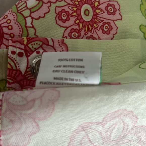 Vera Bradley shower curtain - Picture 4 of 4